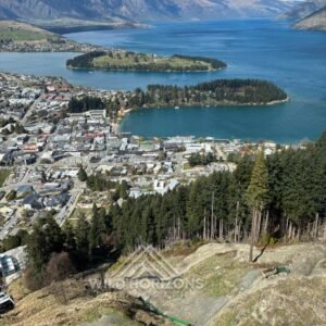Elevated view over Queenstown and Lake Wakatipu basin. Queenstown, New Zealand