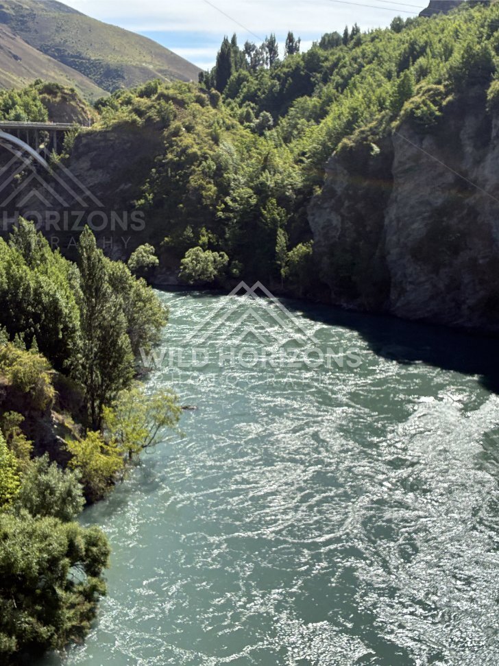 Moody Valley Outlook overlooking Kawarau Gorge near the Bungy Bridge. South Island, New Zealand