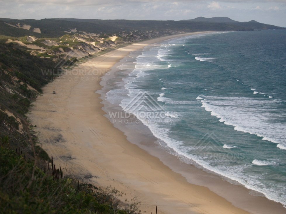 Sweeping Five Rocks beach view. Queensland, Australia.